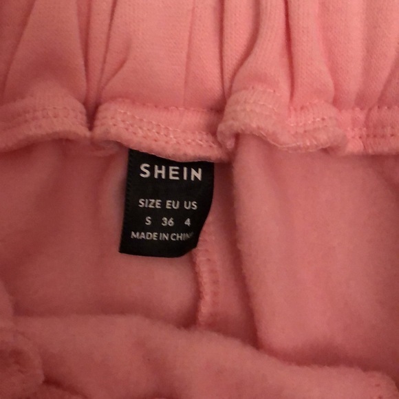 Pink shein sweatpants - Picture 3 of 4
